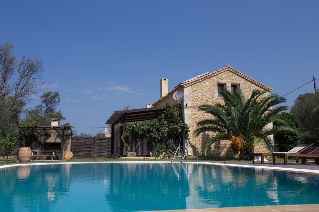 5 Stars Villas Svoronata Bagian luar foto
